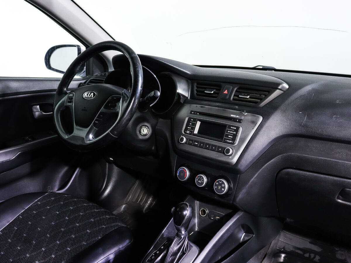 Купить Kia Rio, 2017, 507 304 км, фото №9