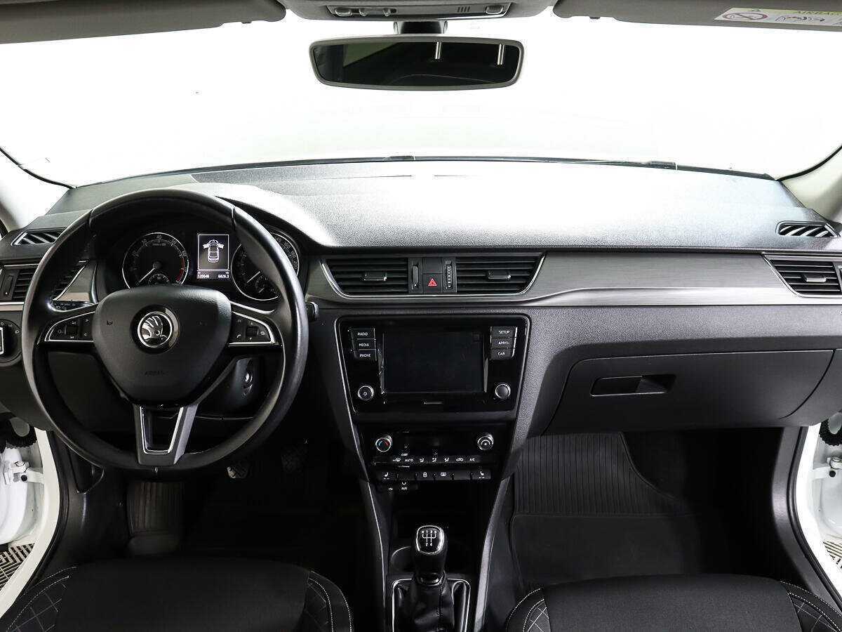 Купить Skoda Rapid, 2018, 120 045 км, фото №11
