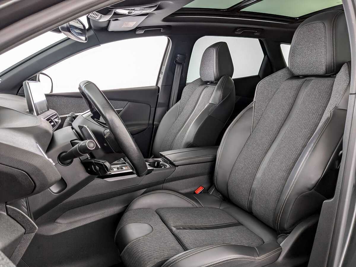 Купить Peugeot 3008, 2018, 106 782 км, фото №16
