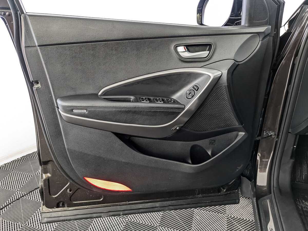 Купить Hyundai Santa Fe, 2017, 129 075 км, фото №15