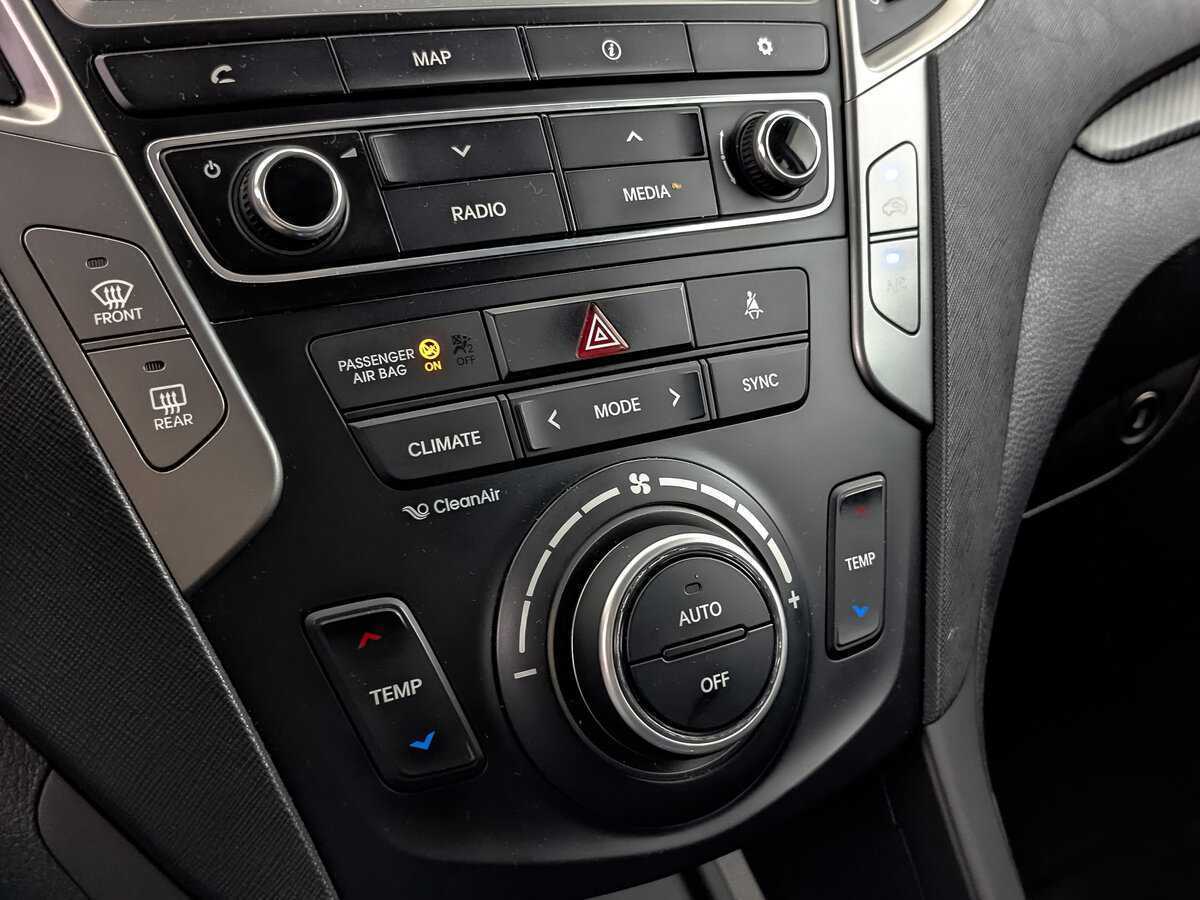 Купить Hyundai Santa Fe, 2017, 175 113 км, фото №24