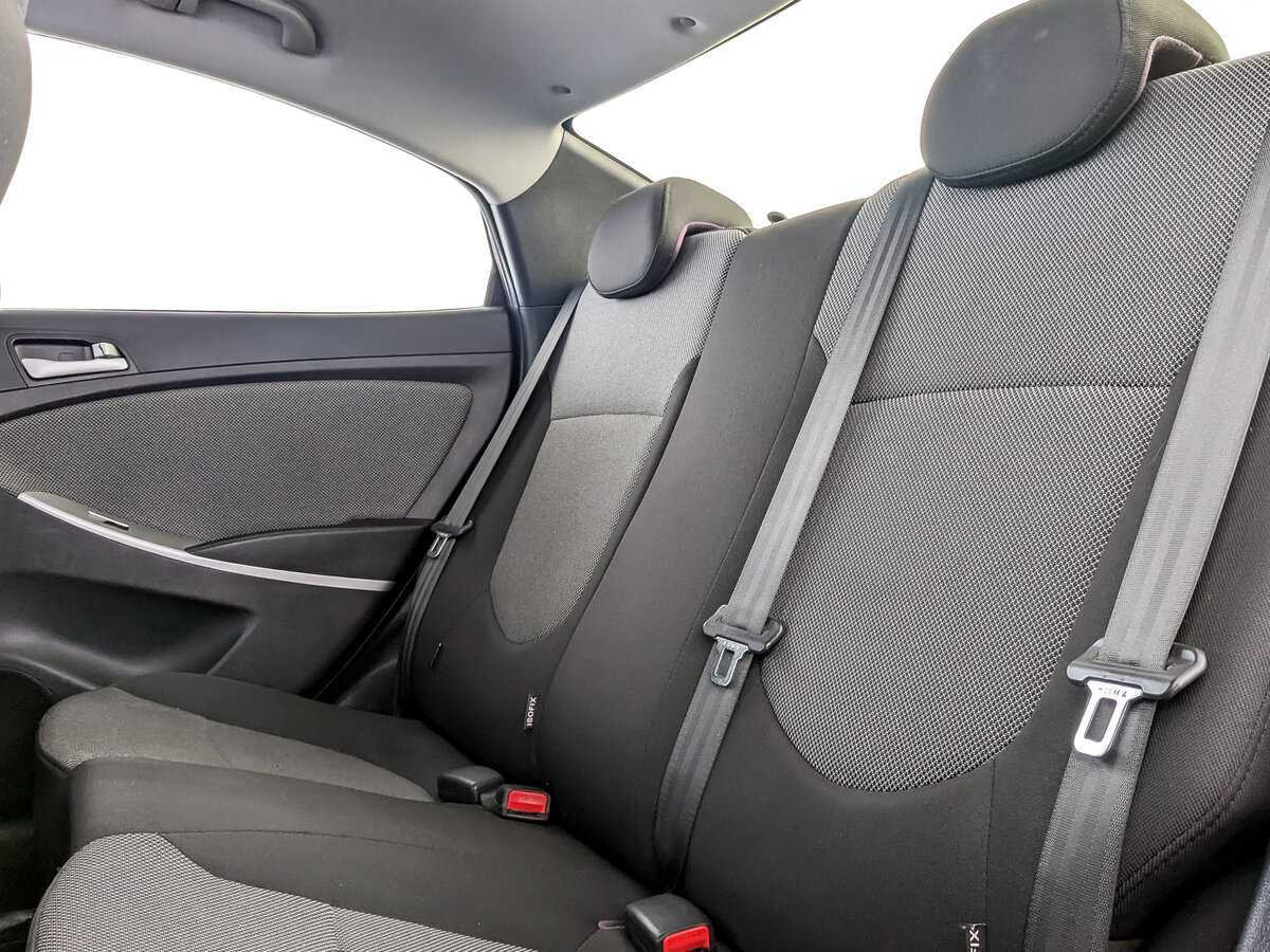 Купить Hyundai Solaris, 2012, 116 845 км, фото №10