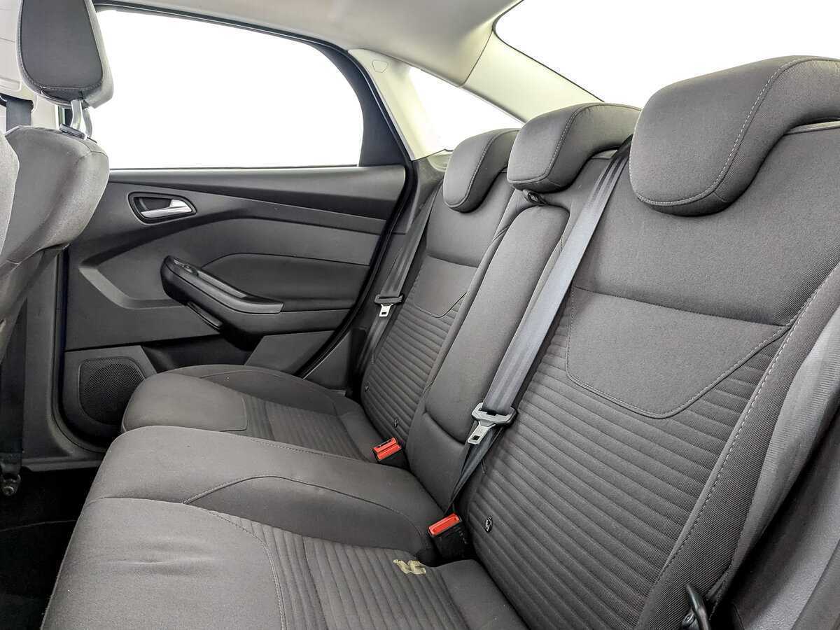 Купить Ford Focus, 2017, 165 130 км, фото №10