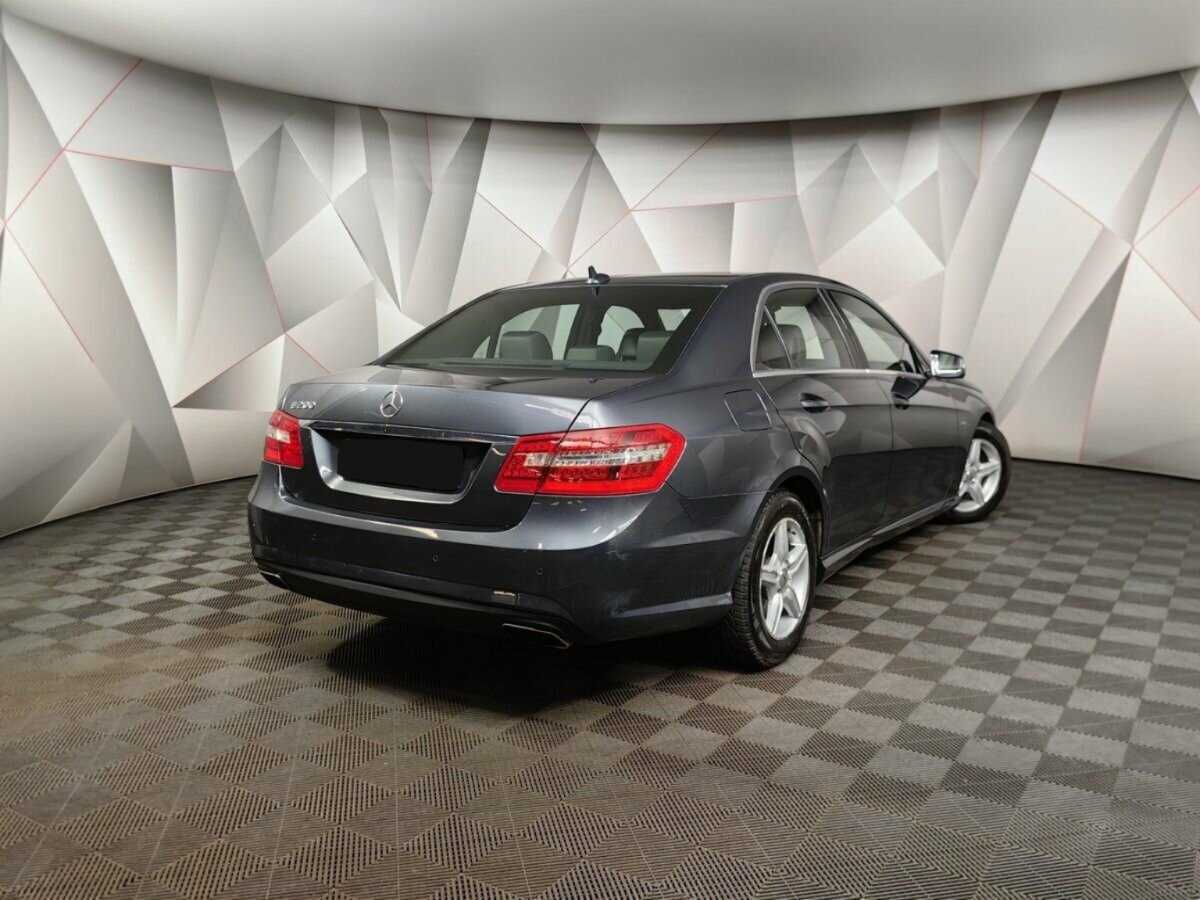 Mercedes-Benz E-Класс