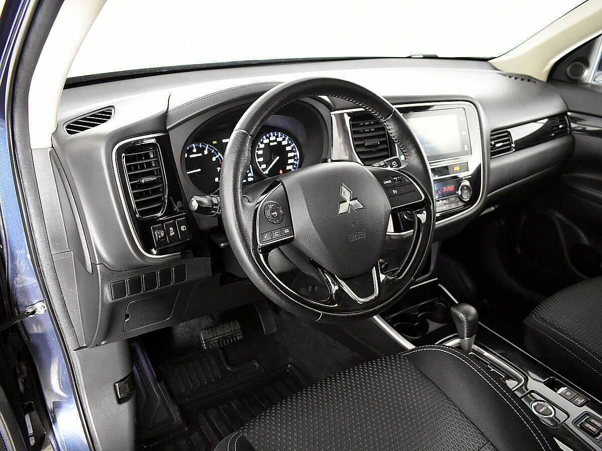 Купить Mitsubishi Outlander, 2018, 150 979 км, фото №7