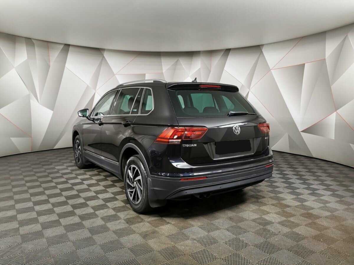 Купить Volkswagen Tiguan, 2018, 105 257 км, фото №4