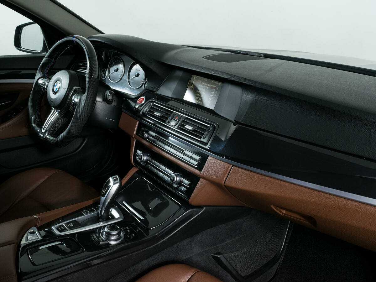 Купить BMW 5 серии 520i, 2013, 177 941 км, фото №5