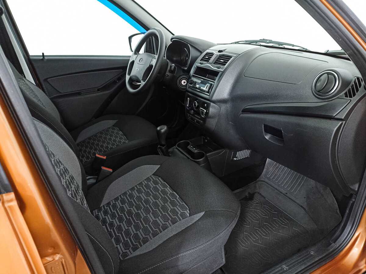 Купить Lada (ВАЗ) Granta Cross, 2022, 61 147 км, фото №7