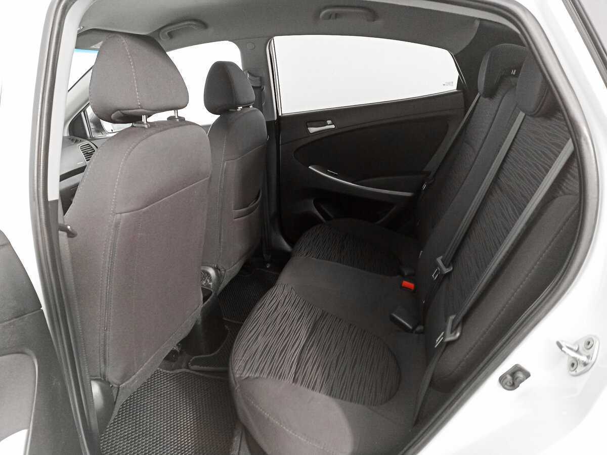 Купить Hyundai Solaris, 2015, 136 002 км, фото №10