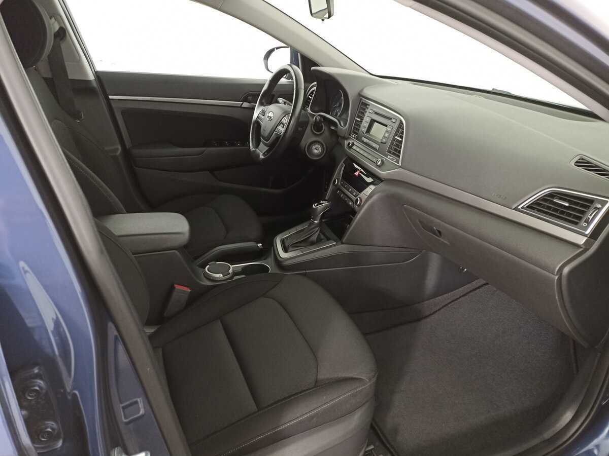 Купить Hyundai Elantra, 2018, 102 154 км, фото №9