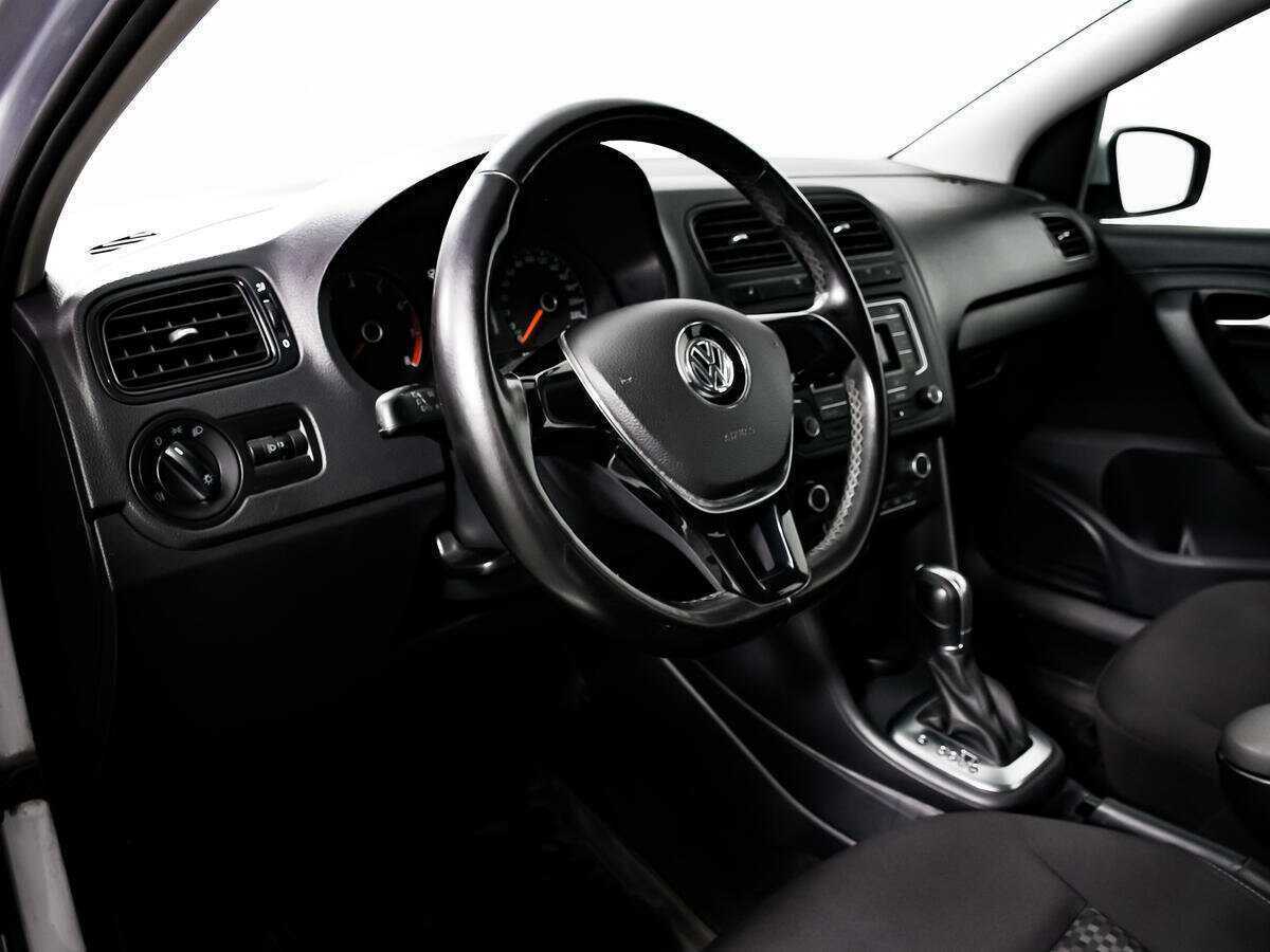 Купить Volkswagen Polo, 2018, 105 224 км, фото №13