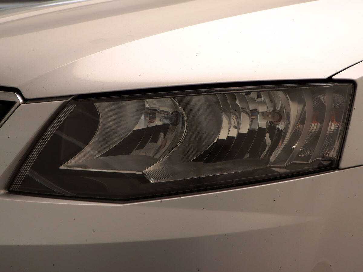 Купить Skoda Octavia, 2013, 246 399 км, фото №21