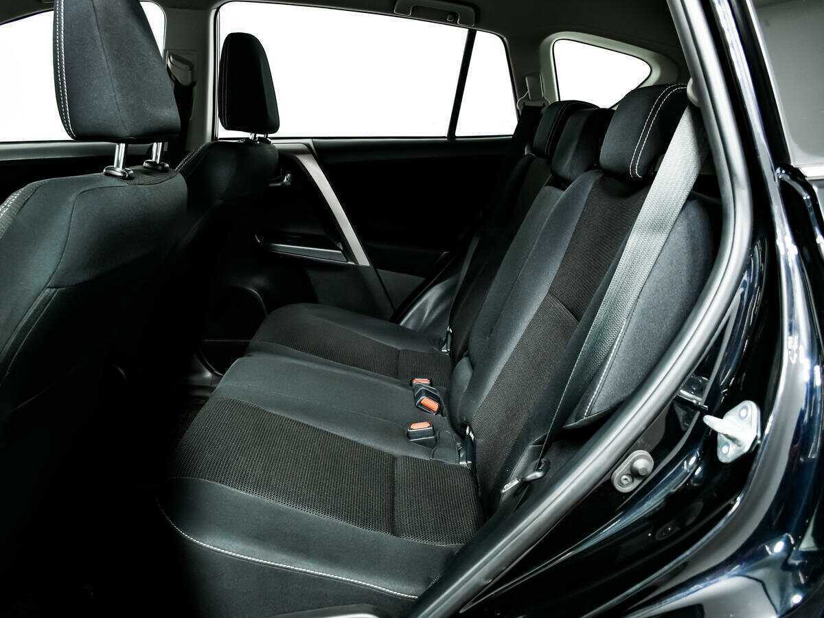 Купить Toyota RAV4, 2018, 66 636 км, фото №12