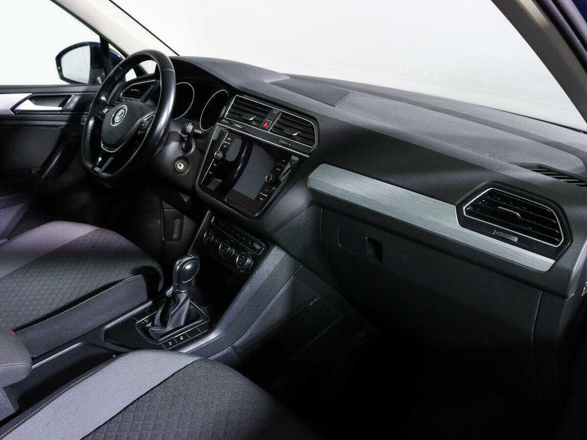 Купить Volkswagen Tiguan, 2017, 68 927 км, фото №7