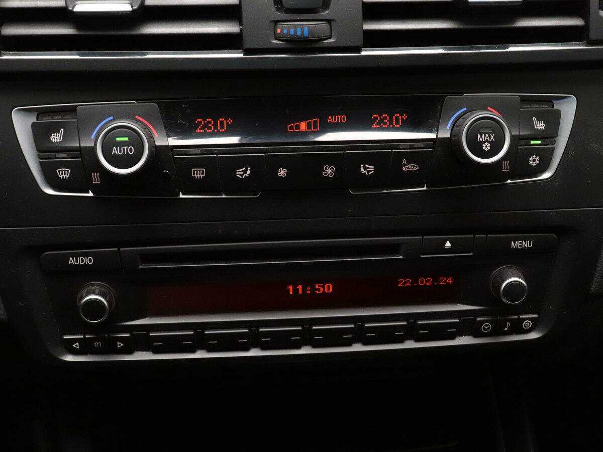 Купить BMW 1 серии 118i, 2012, 162 897 км, фото №14