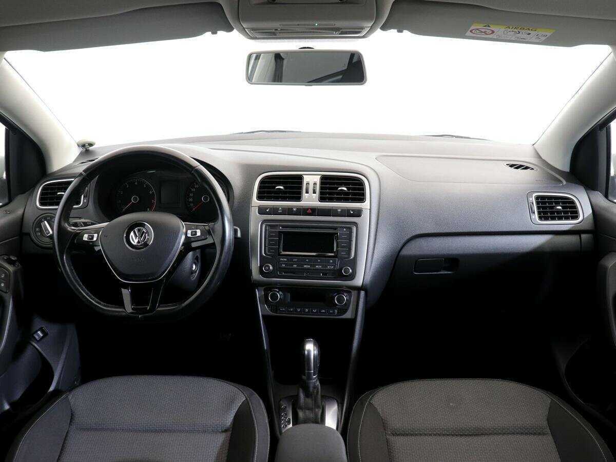Купить Volkswagen Polo, 2017, 152 779 км, фото №12