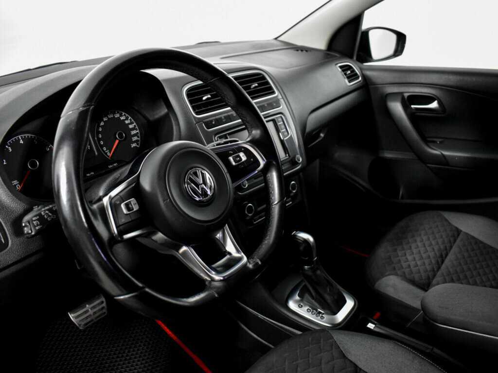 Купить Volkswagen Polo, 2018, 97 446 км, фото №9