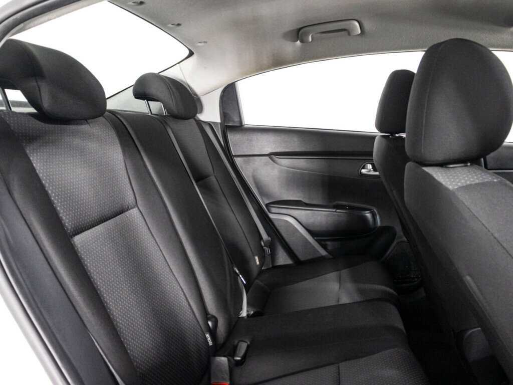 Купить Kia Rio, 2020, 119 129 км, фото №23