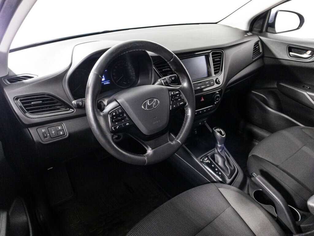 Купить Hyundai Solaris, 2017, 131 941 км, фото №11