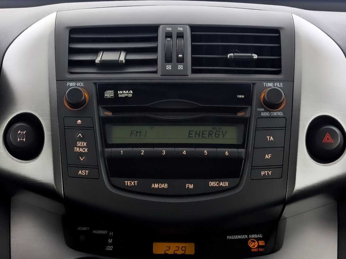 Купить Toyota RAV4, 2012, 106 585 км, фото №15