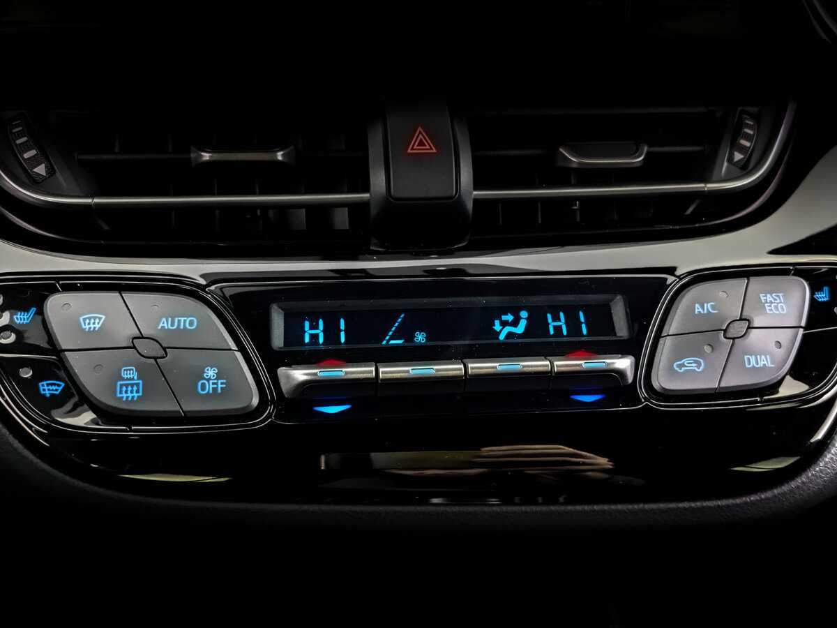 Купить Toyota C-HR, 2019, 75 933 км, фото №24