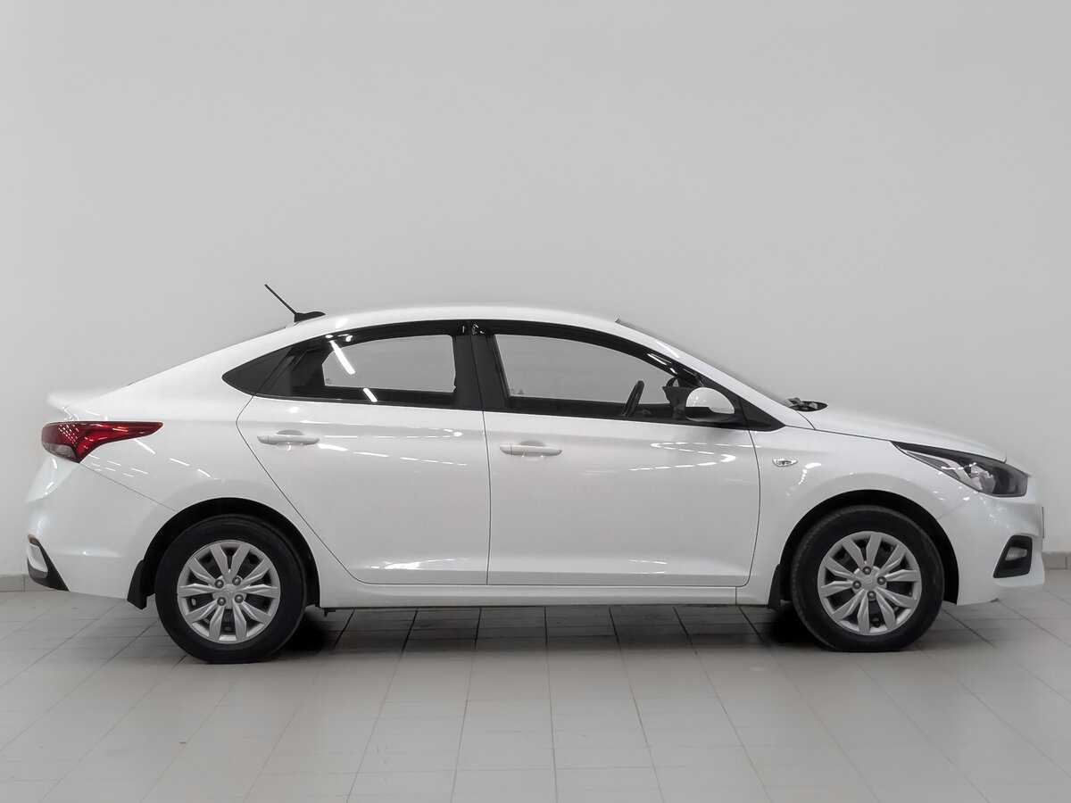 Купить Hyundai Solaris, 2018, 128 050 км, фото №4
