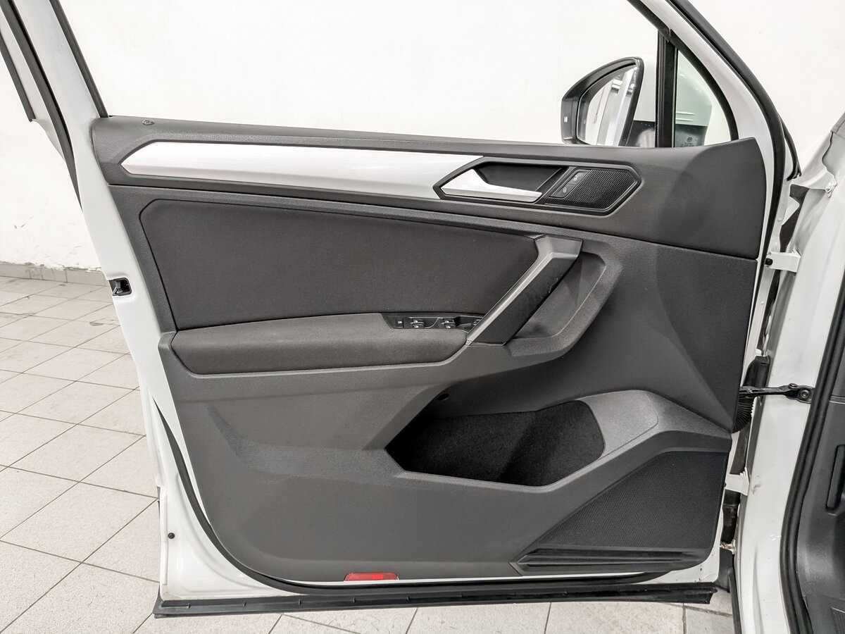 Купить Volkswagen Tiguan, 2021, 166 747 км, фото №19