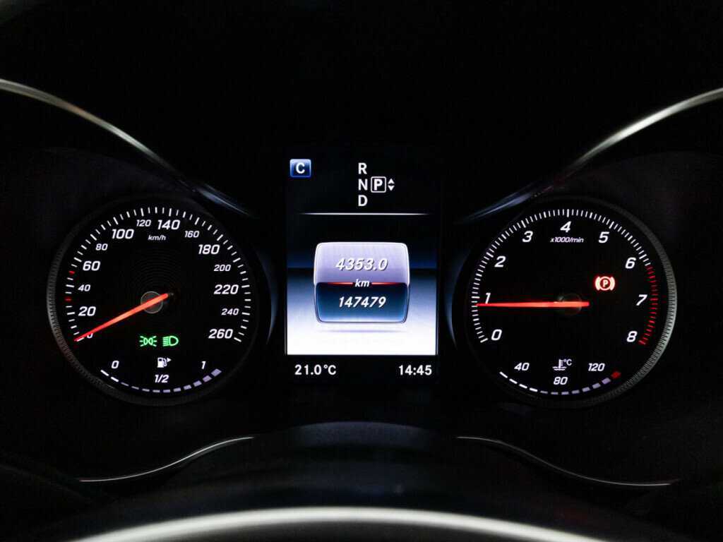 Купить Mercedes-Benz C-Класс 180, 2015, 147 477 км, фото №12