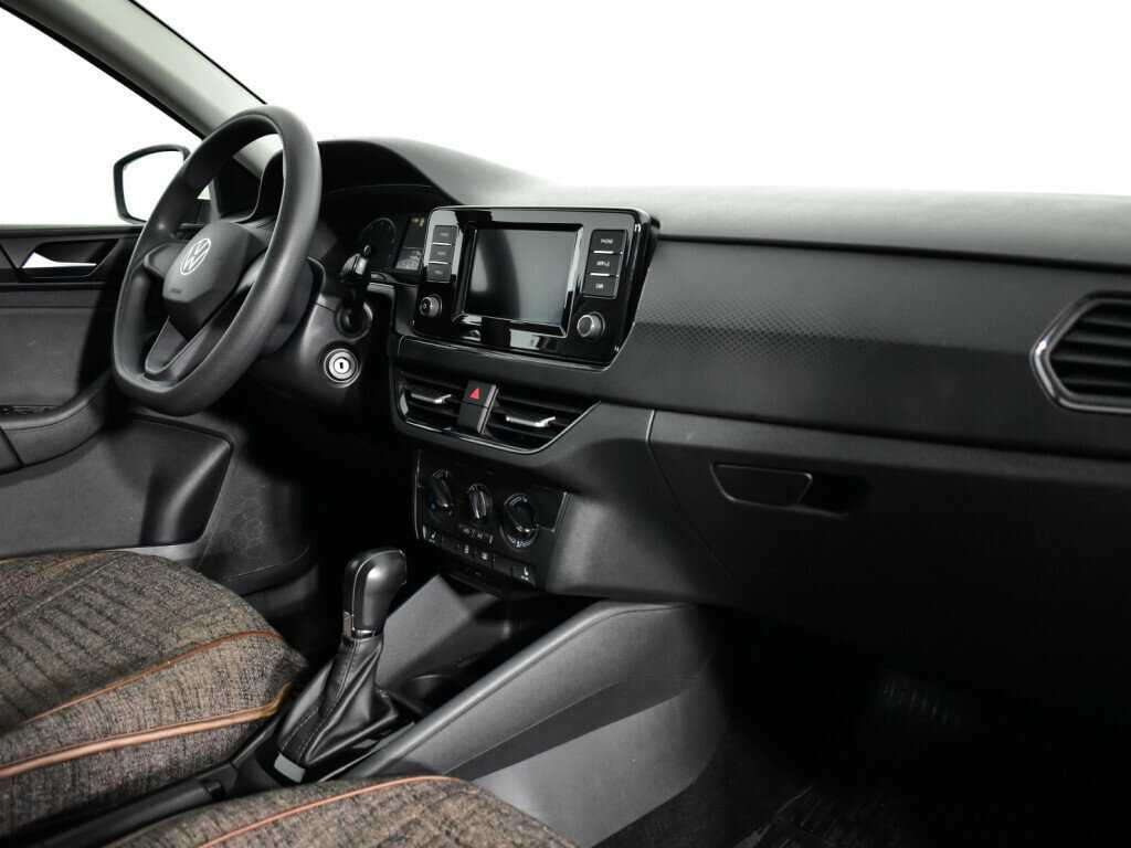 Купить Volkswagen Polo, 2020, 74 285 км, фото №9