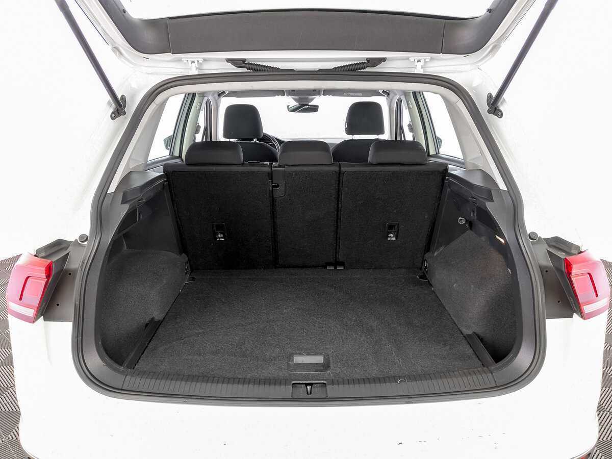 Купить Volkswagen Tiguan, 2021, 159 893 км, фото №10
