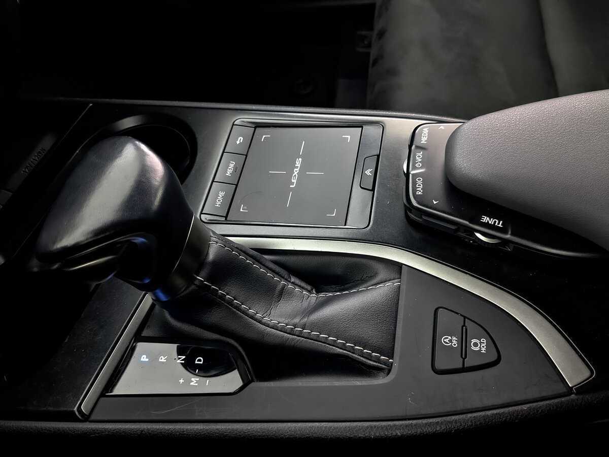 Купить Lexus UX 200, 2020, 49 869 км, фото №26