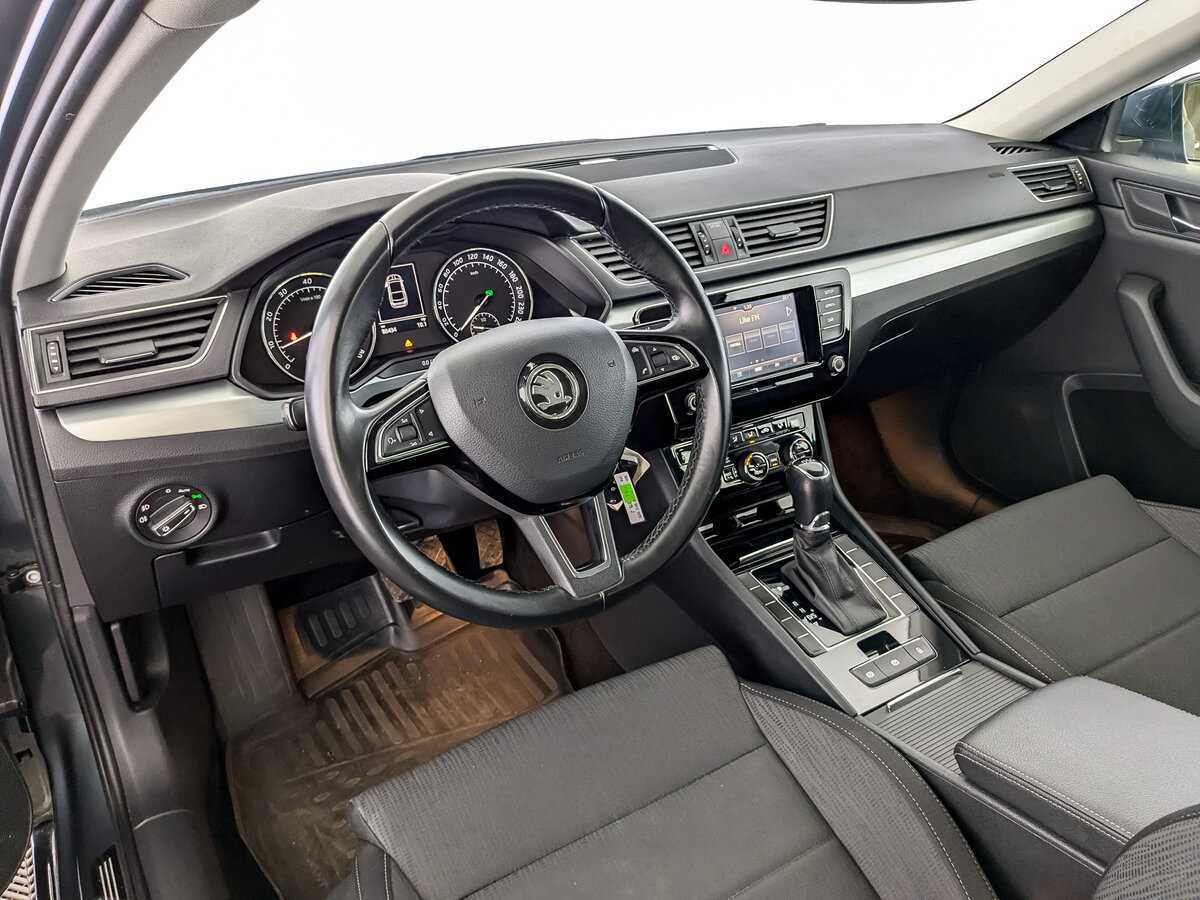 Купить Skoda Superb, 2018, 80 419 км, фото №16