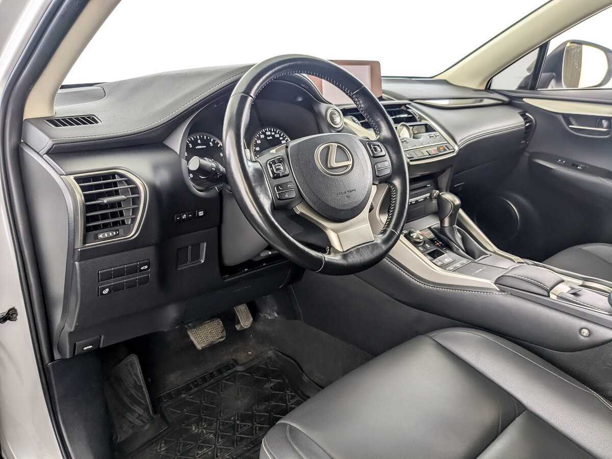 Купить Lexus NX 200, 2018, 75 998 км, фото №16