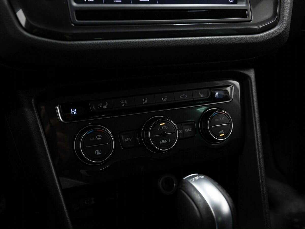 Купить Volkswagen Tiguan, 2017, 174 939 км, фото №23