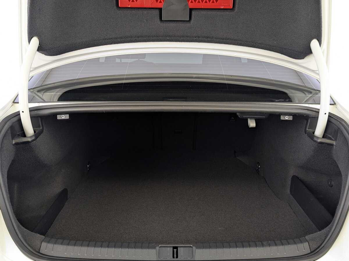 Купить Volkswagen Passat, 2019, 78 524 км, фото №10