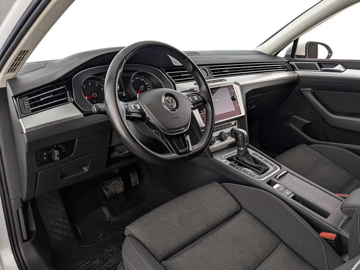 Купить Volkswagen Passat, 2019, 78 524 км, фото №15