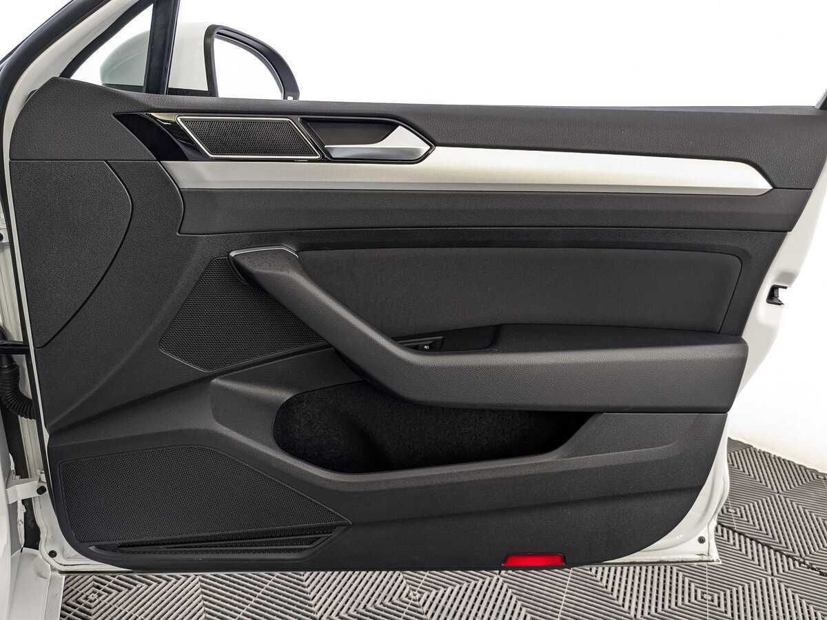 Купить Volkswagen Passat, 2019, 78 524 км, фото №25