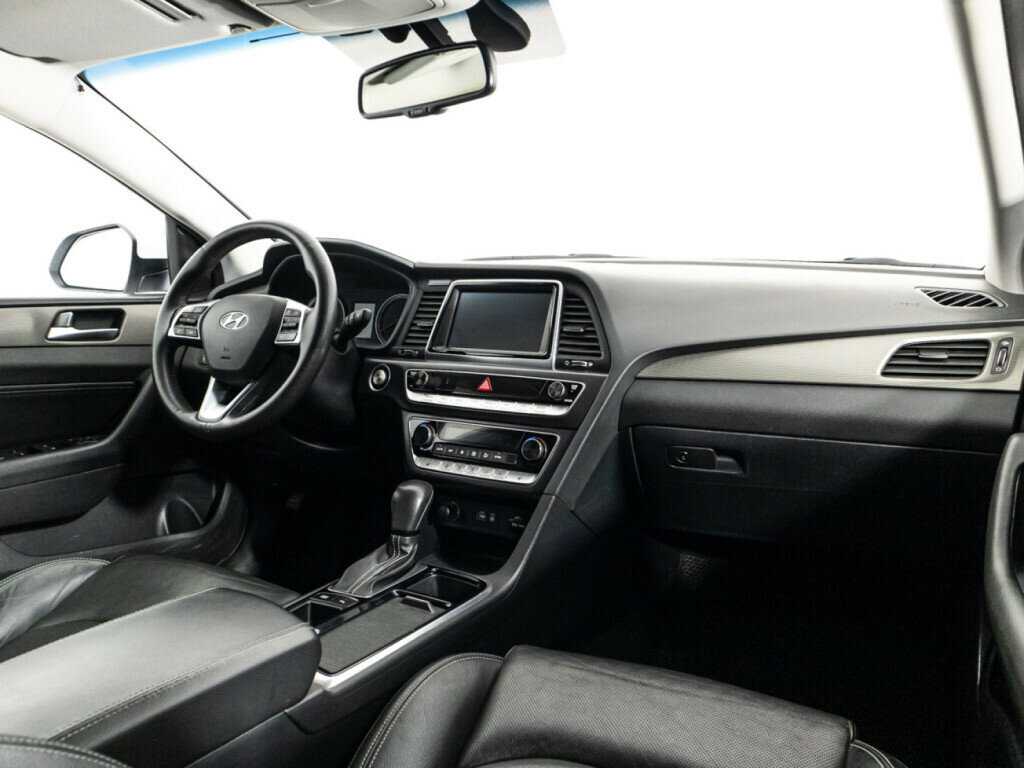 Купить Hyundai Sonata, 2019, 66 693 км, фото №9