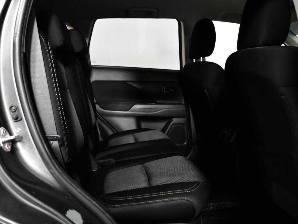 Купить Mitsubishi Outlander, 2019, 238 000 км, фото №10