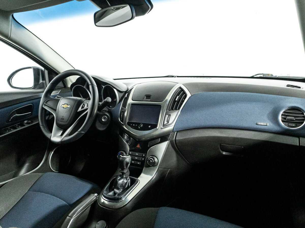 Купить Chevrolet Cruze, 2014, 220 346 км, фото №9