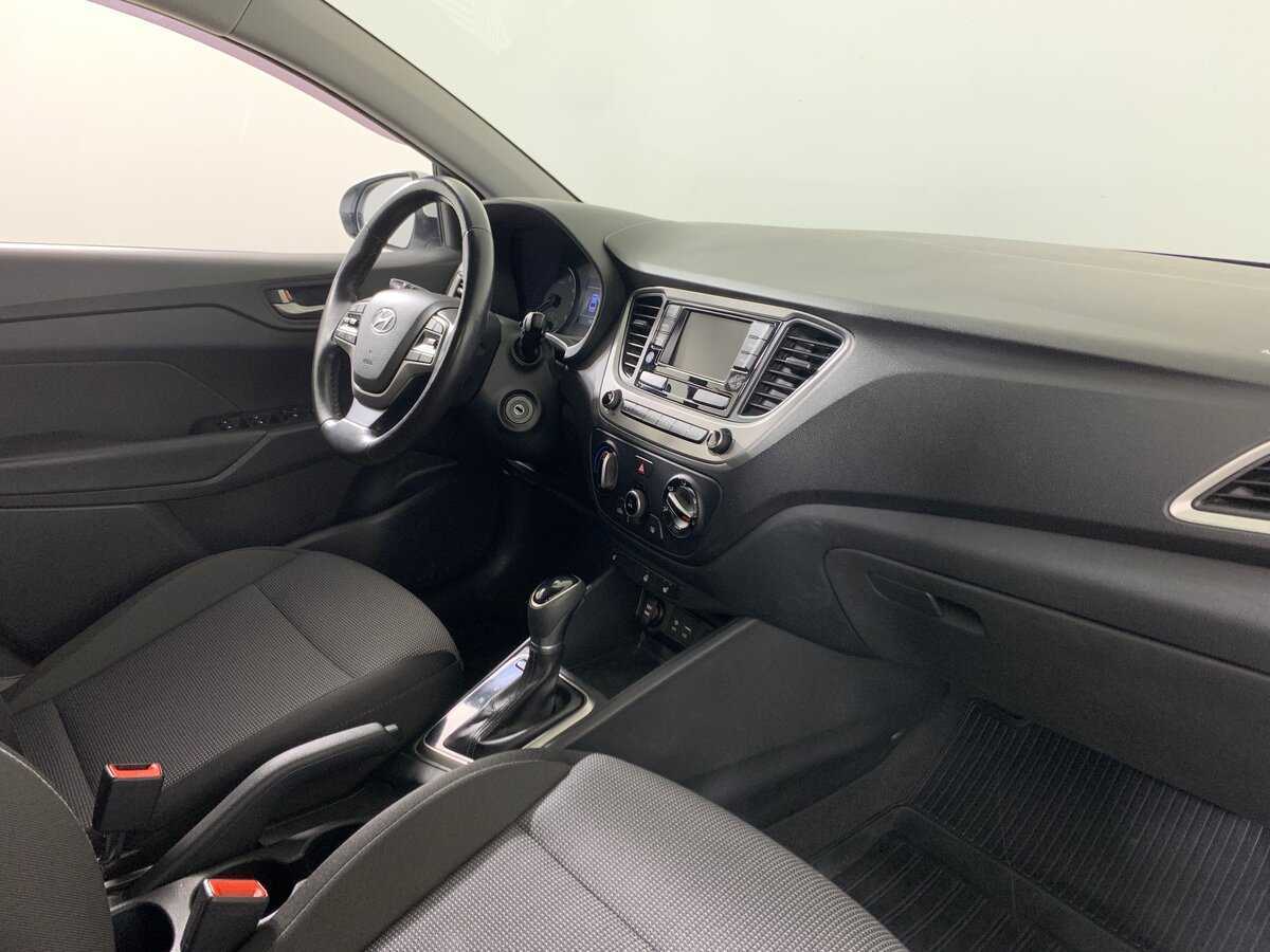 Купить Hyundai Solaris, 2017, 162 127 км, фото №13