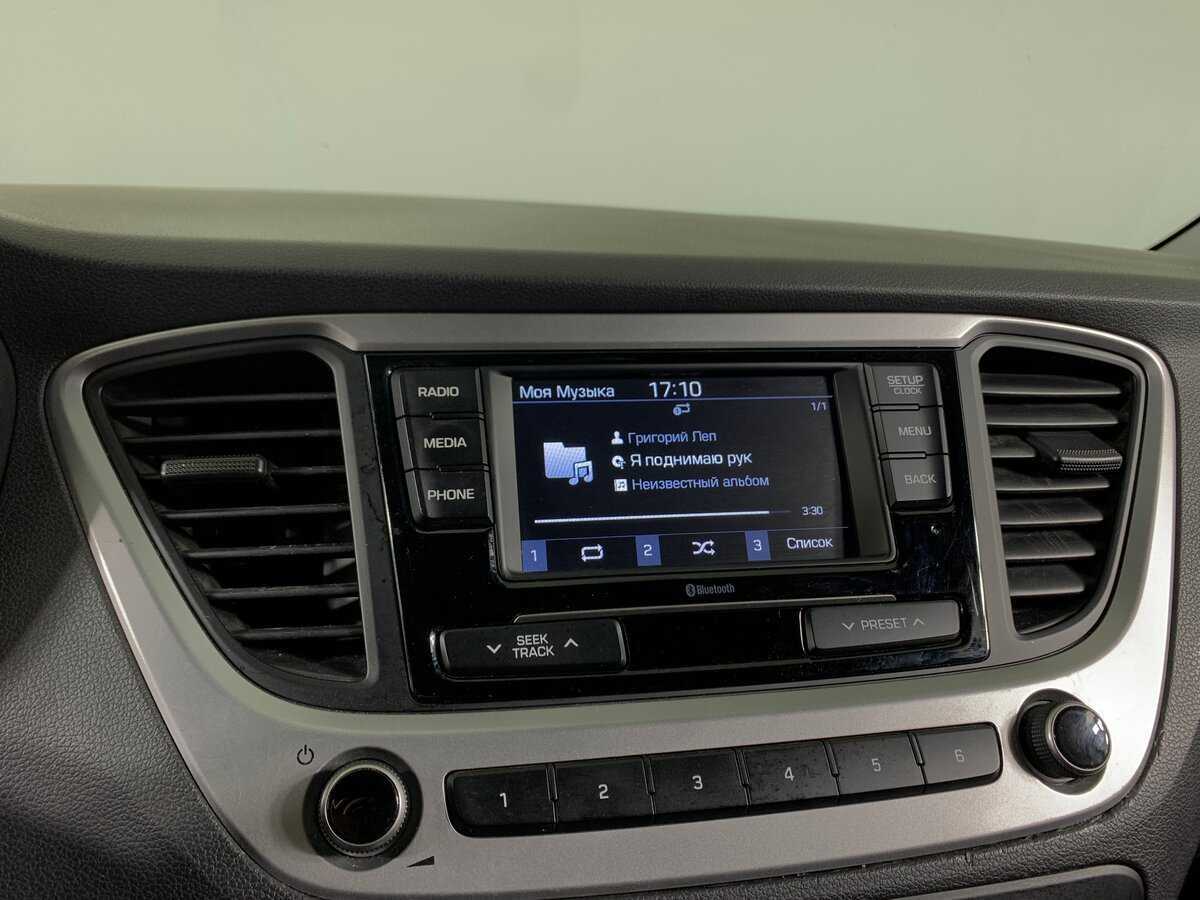 Купить Hyundai Solaris, 2017, 146 130 км, фото №13