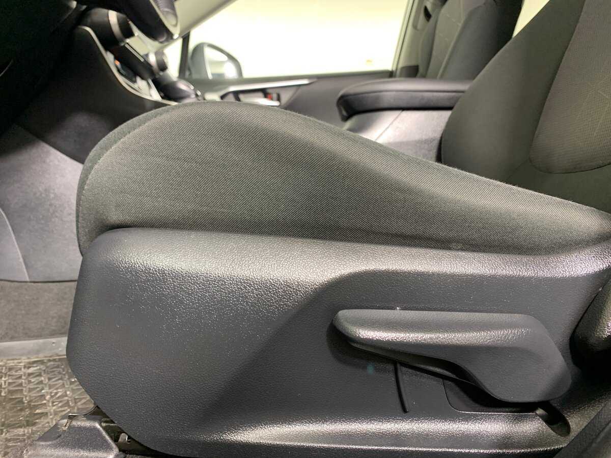 Купить Toyota RAV4, 2020, 173 732 км, фото №17