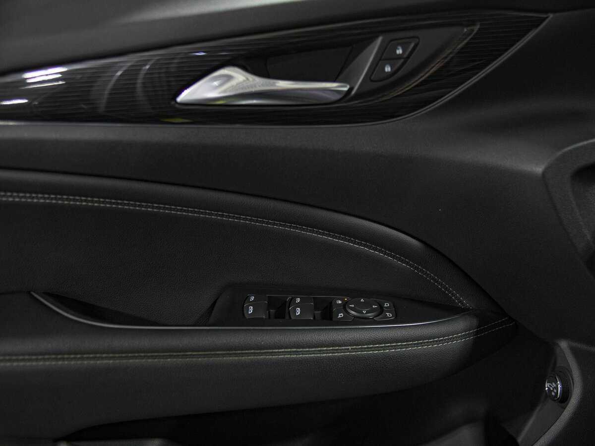 Купить Opel Insignia, 2018, 176 444 км, фото №13