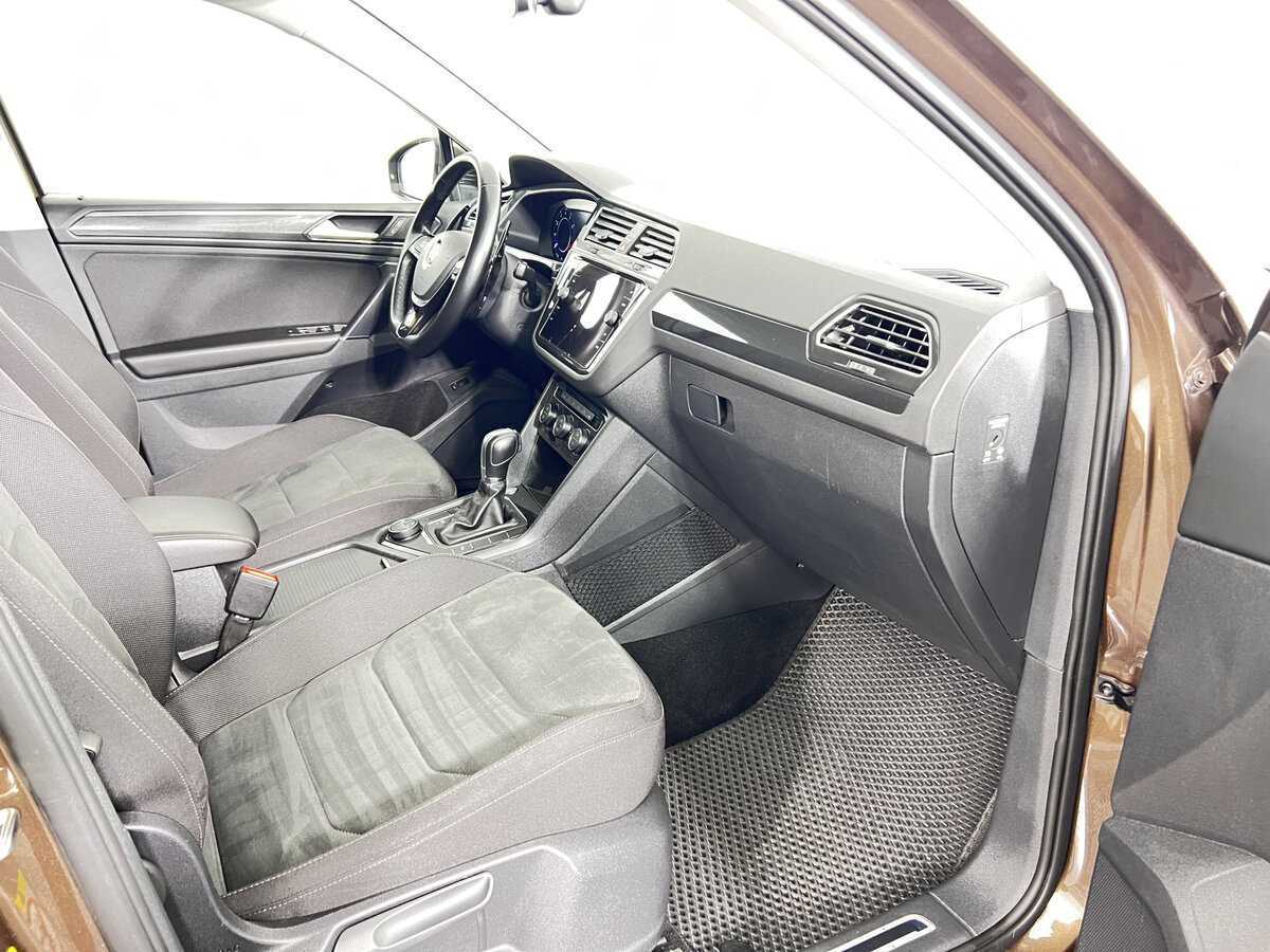 Купить Volkswagen Tiguan, 2018, 160 434 км, фото №8