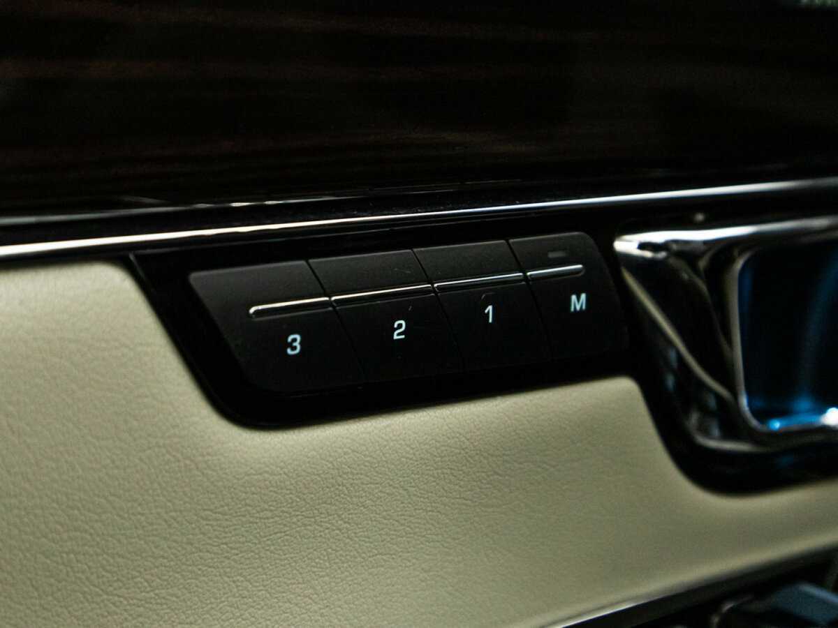 Купить Jaguar XJ, 2015, 189 205 км, фото №18