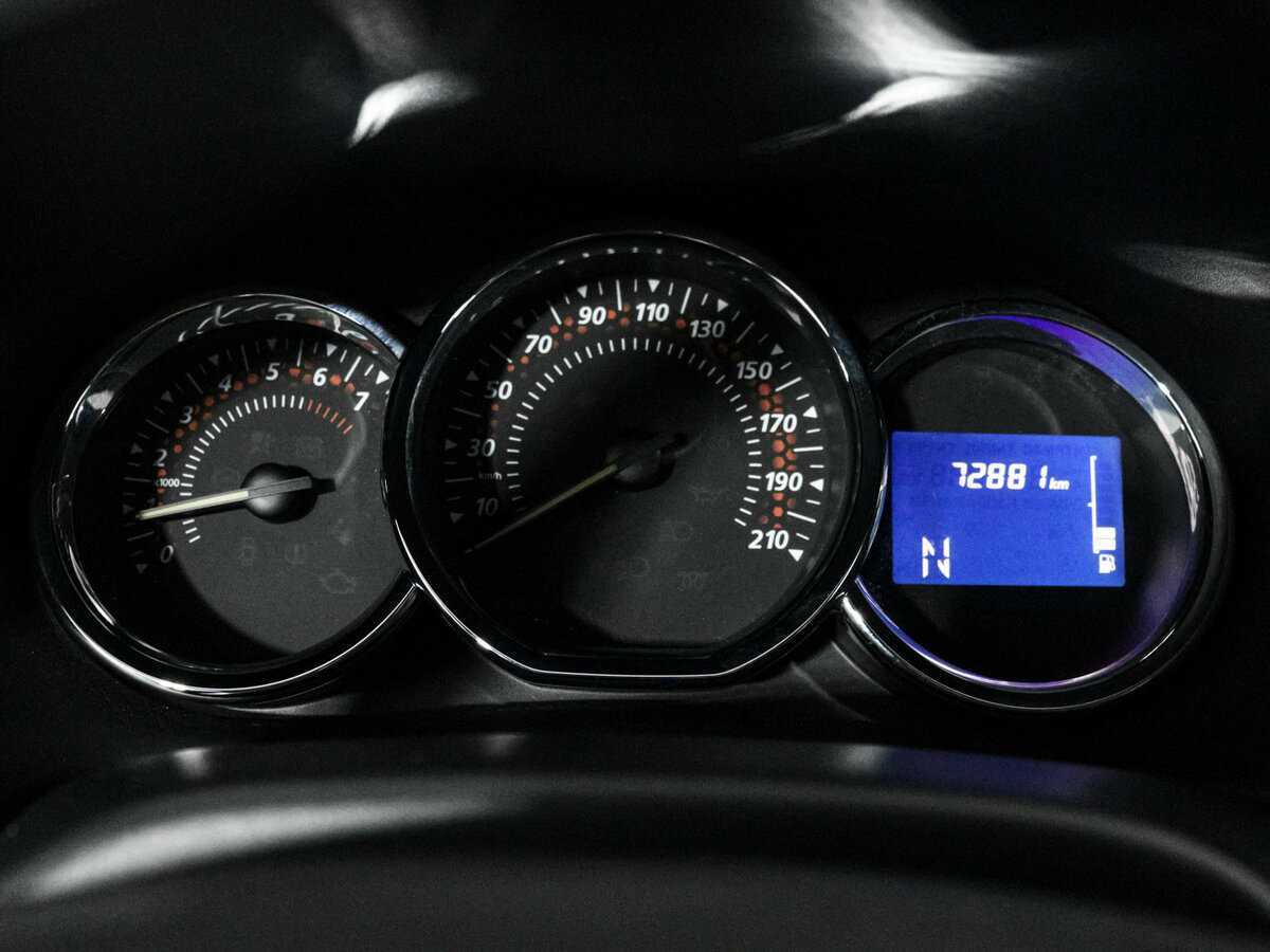 Купить Renault Sandero Stepway, 2015, 71 646 км, фото №16