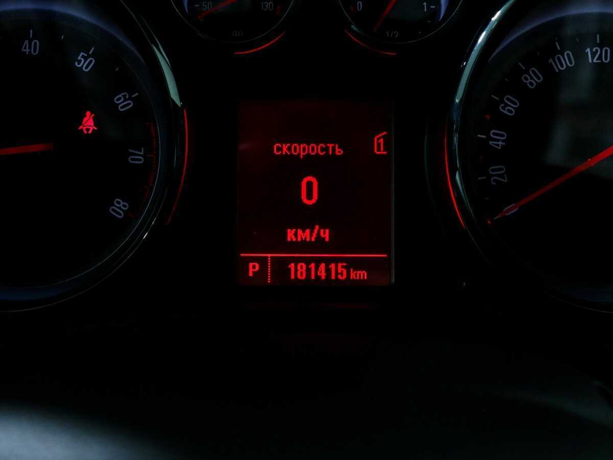 Купить Opel Astra GTC, 2013, 181 413 км, фото №7