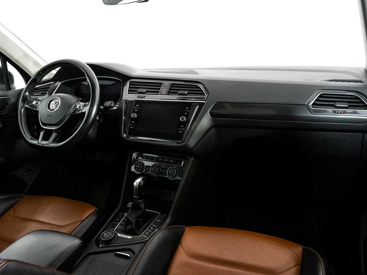 Купить Volkswagen Tiguan, 2018, 217 152 км, фото №9