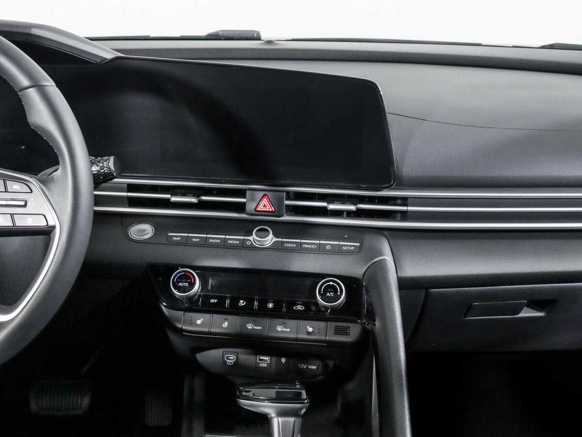 Купить Hyundai Elantra, 2023, 15 220 км, фото №10